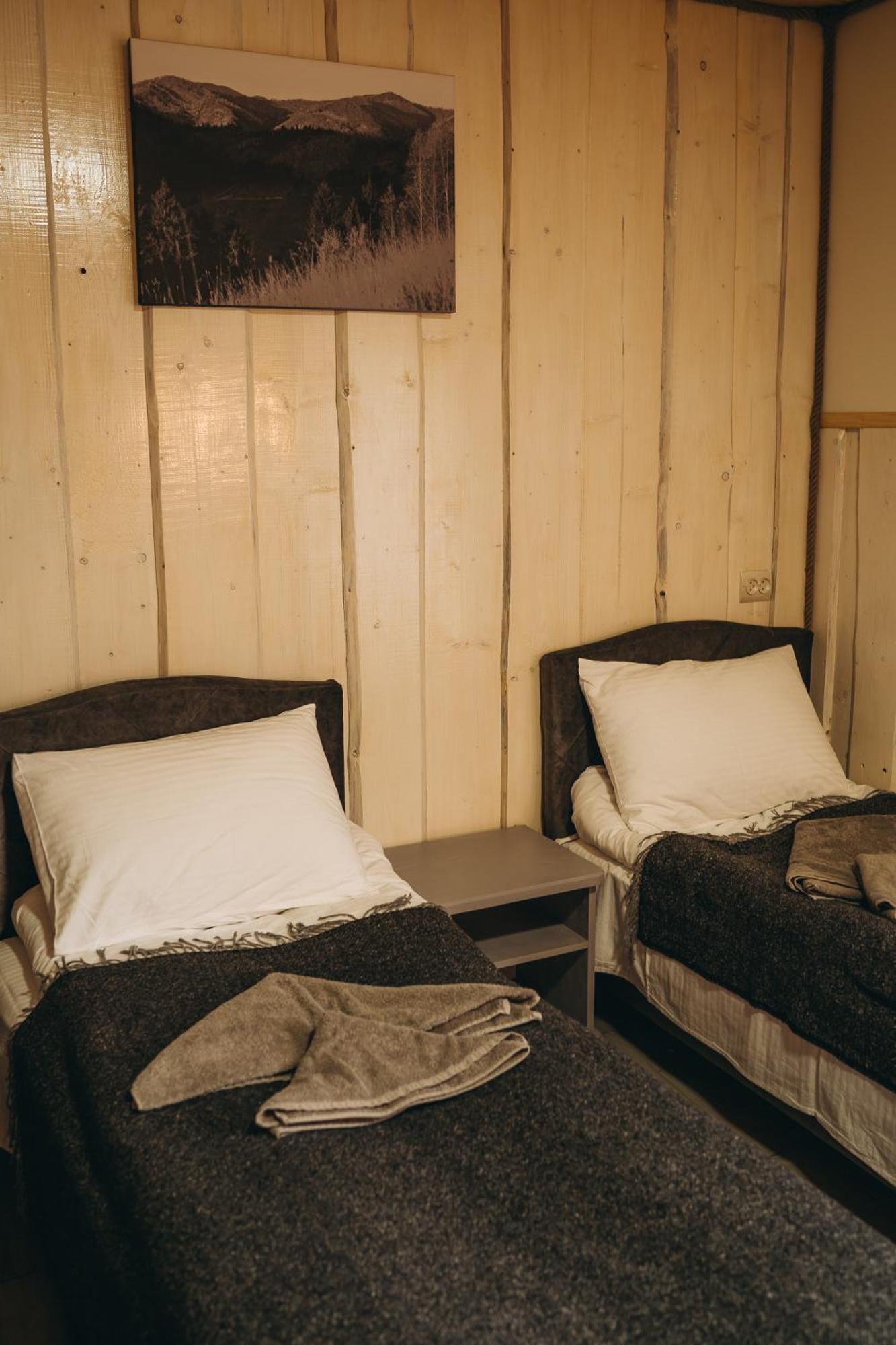 Sv Hotel&Camp Lazeshchyna Bagian luar foto