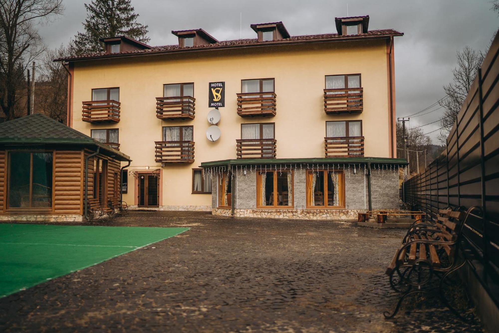 Sv Hotel&Camp Lazeshchyna Bagian luar foto