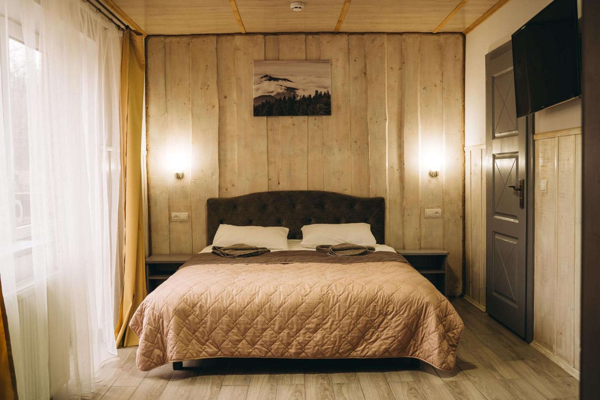 Sv Hotel&Camp Lazeshchyna Bagian luar foto