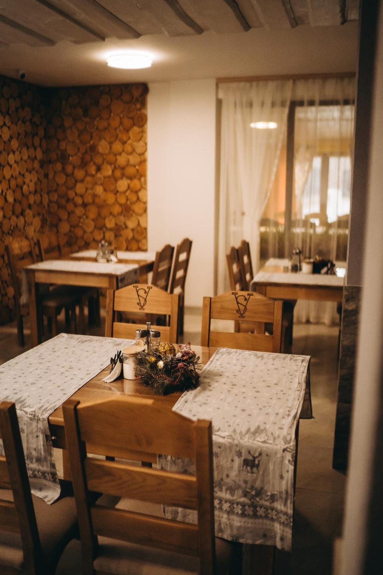 Sv Hotel&Camp Lazeshchyna Bagian luar foto