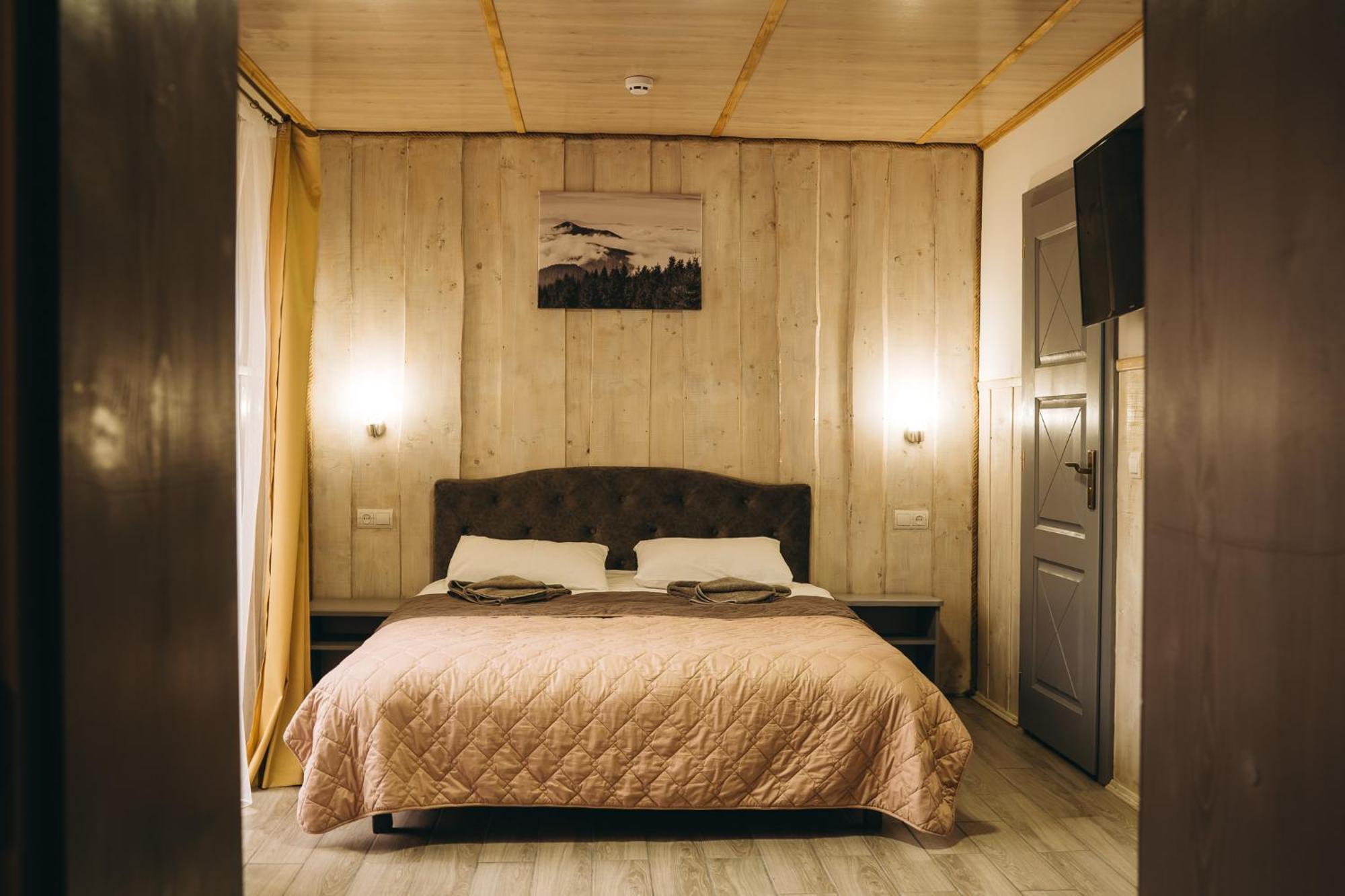 Sv Hotel&Camp Lazeshchyna Bagian luar foto